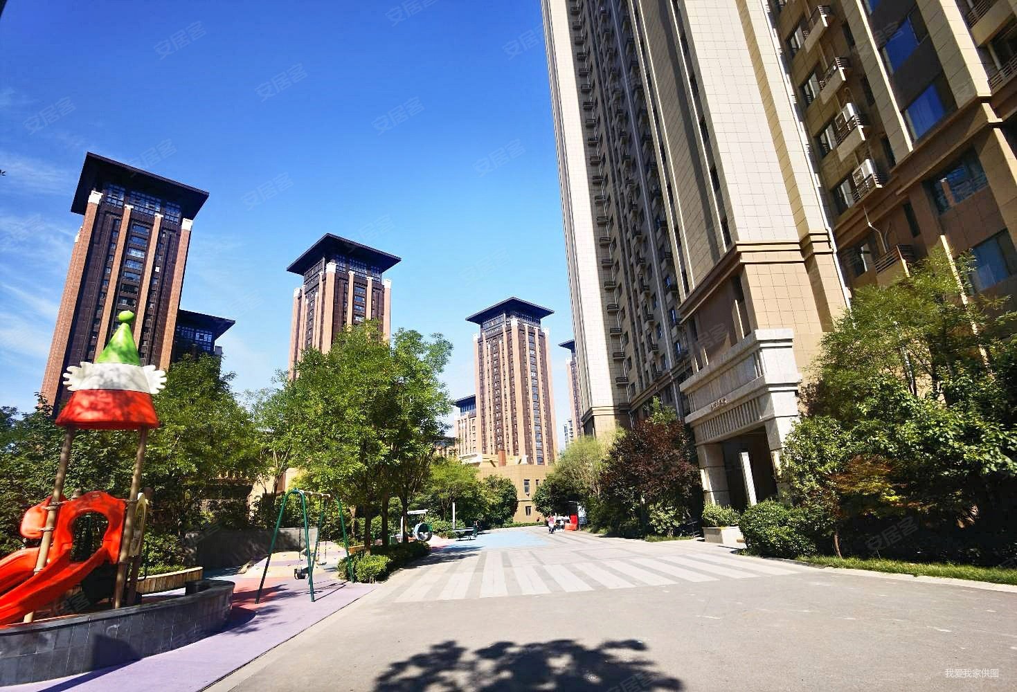 荣民宫园学府3室1厅1卫93.08㎡南155万