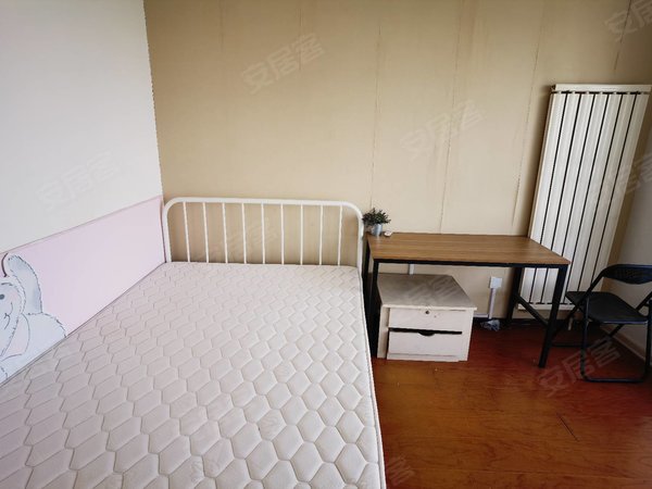 天津南开向阳路小园新厦可短租可月付 紧靠六号线人民医院站 临靠物美