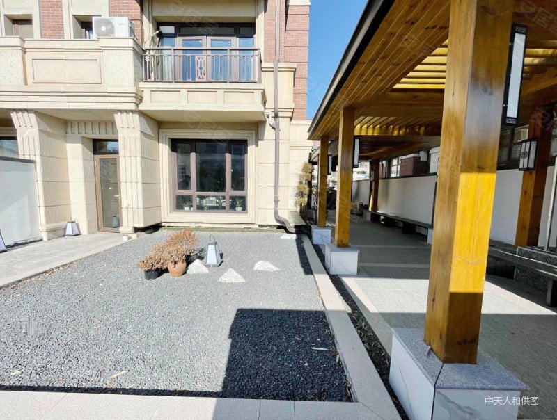 近吾悦广场嘉年华恒大金沙滩住宅70年产权双拼别墅