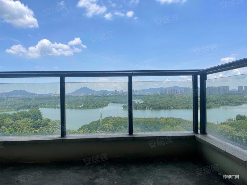 三面看湖万科虹溪诺雅173平四房可做三卫亲湖大平层