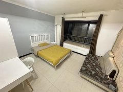 西安经开区西安第三医院可月付可短租!市图书馆地铁第三医院 主卧实墙飘窗包物业有暖气出租房源真实图片