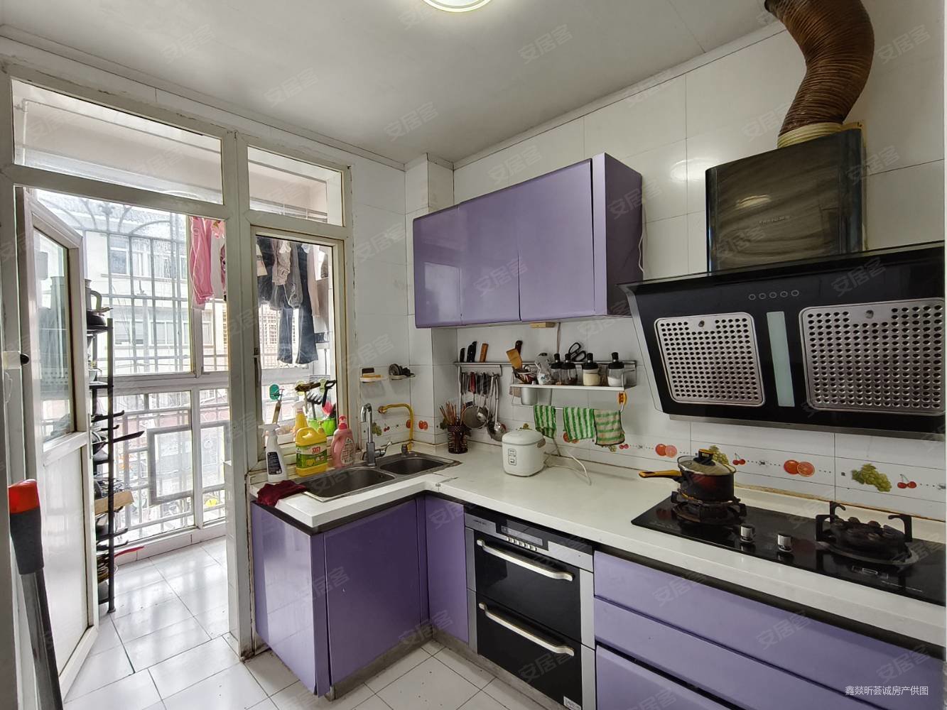 翰林苑1期3室2厅2卫114㎡西北43.8万