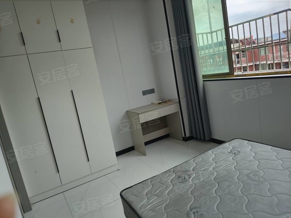 金华浦江县浦江城东三禾路19,88号楼三禾电梯公寓精装修房，配套齐全，拎包入住，专人管理，卫生整洁出租房源真实图片