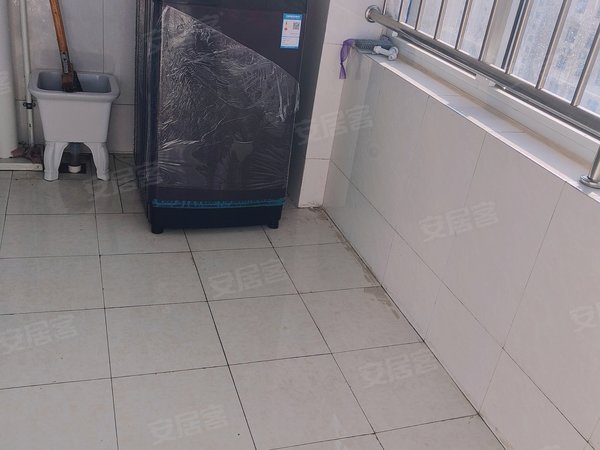 德州德城开发区林庄社区(新上精装房源)林庄社区 全新家具家电 第一次出租1000出租房源真实图片