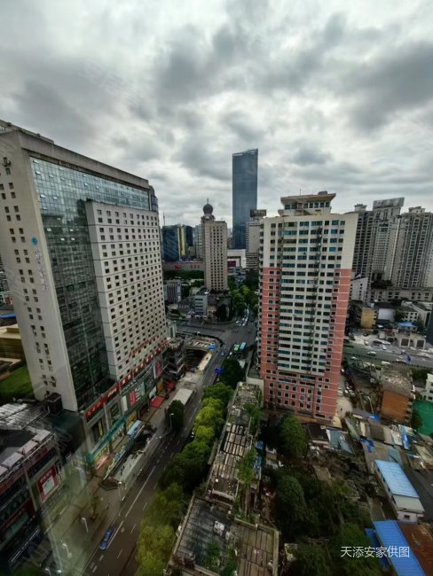 大西门腾达广场地铁口中医一附院2室2厅79平