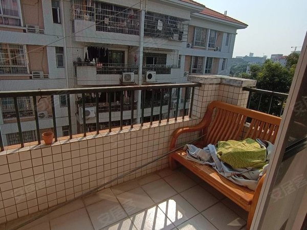 广州黄埔萝岗暹岗新村暹岗新村(实图实价)3房,4房.