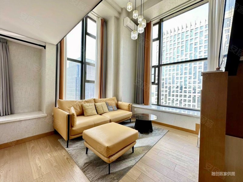 物业租售 融创壹号院loft公寓 政务区天鹅湖景房边户采光足