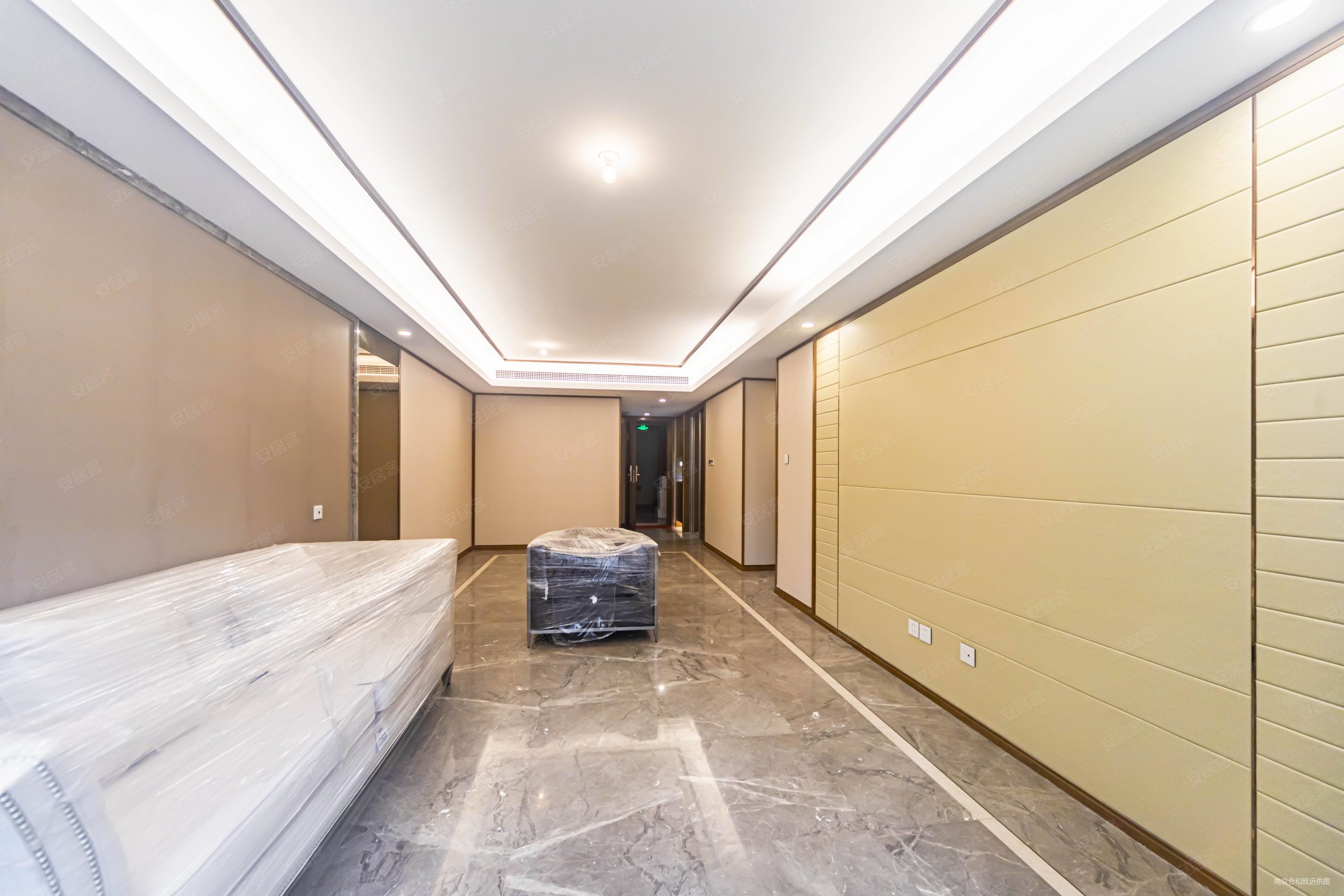 正荣润峯 精装修 满二 出行方便 高绿化 房龄新