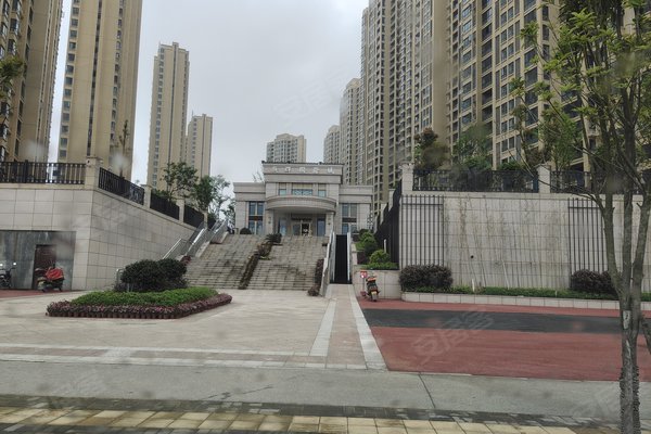 不足,新辉国际城怎么样,新辉国际城周边房产中介经纪人评价-岳阳安居