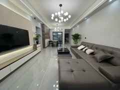 宣汉东乡镇金鼓商业广场宣中旁 聚城峰华电梯小区 3室2厅 拎包入住 空调出租房源真实图片