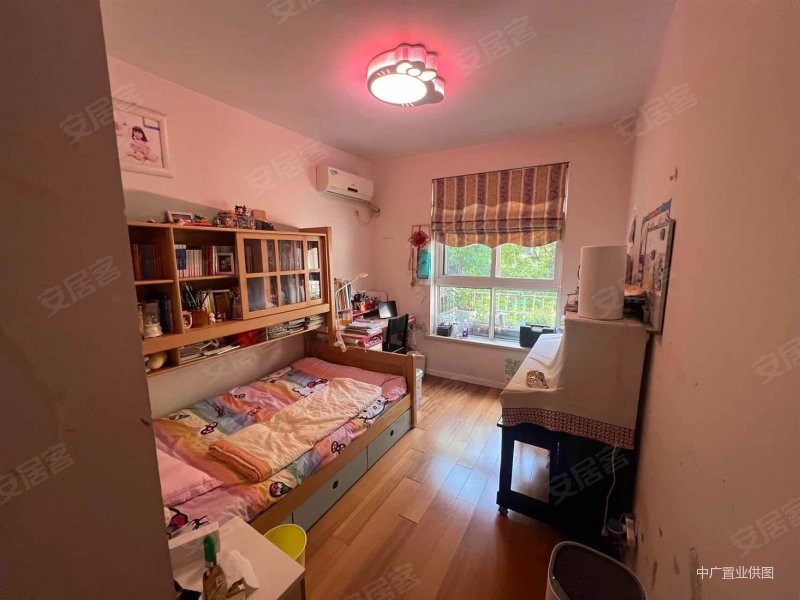 扬州房产网>扬州二手房>邗江二手房>明月湖二手房>万豪西花苑>800_600