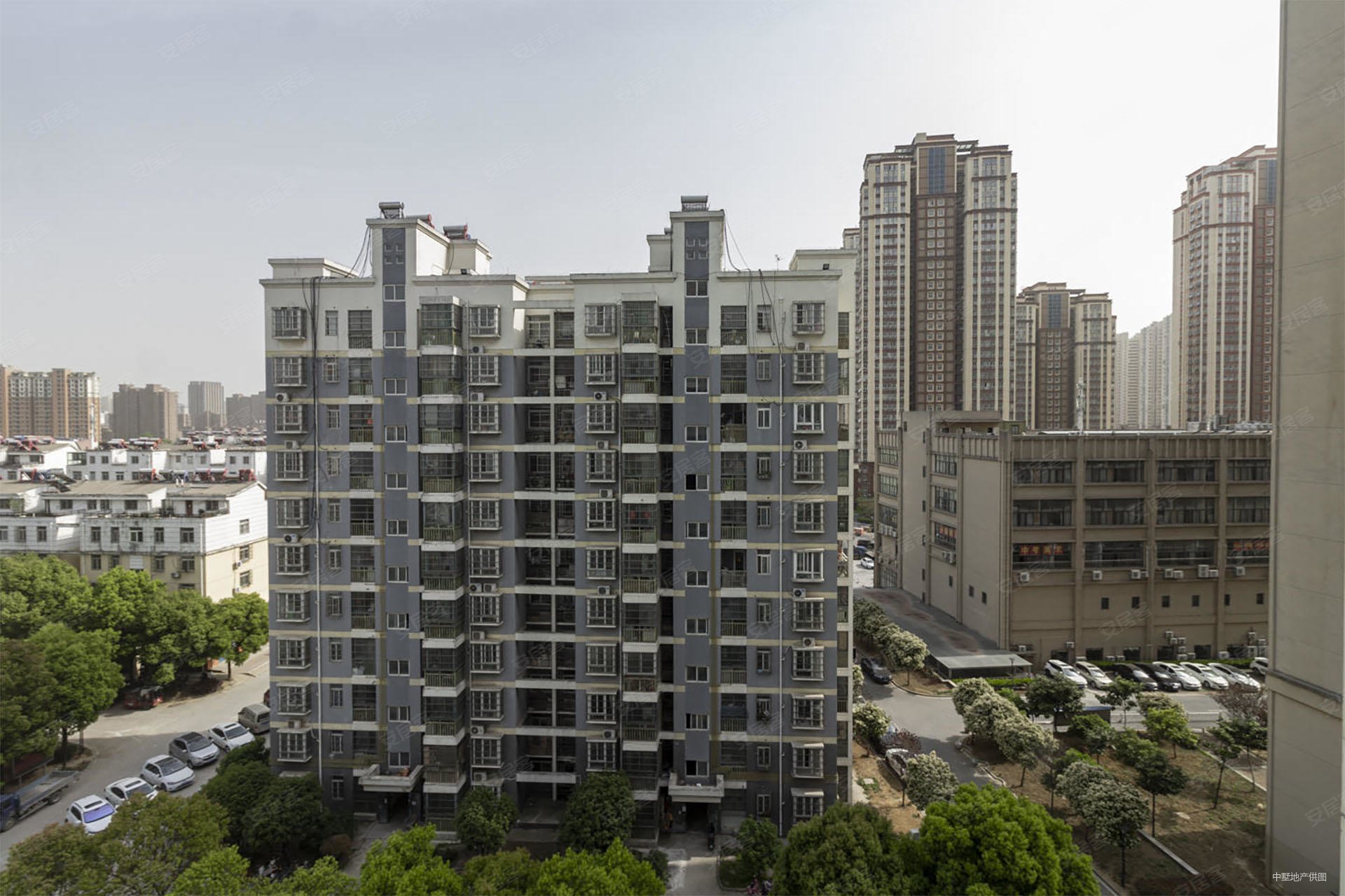 龙腾家园(北区)3室2厅1卫100㎡南北126万