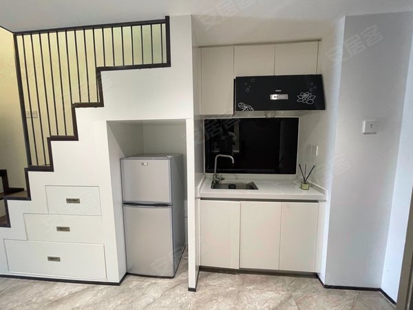 深圳龙岗大运恒明one恒明one  愉园地铁口,仁恒梦中心精装loft2房出租