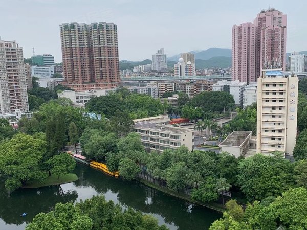 广州越秀小北越秀花苑大厦小北地铁越秀公园门口越秀花苑小区电梯高层