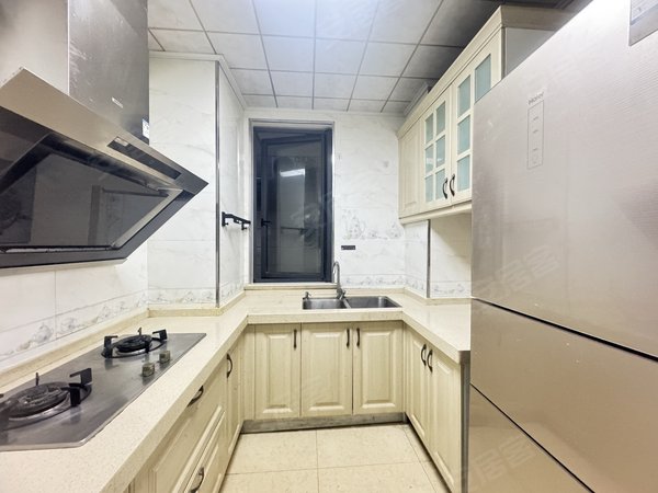 金华东阳东阳市中心世贸华庭银泰附近 世贸华庭 3房 精装修 拎包入住 民用水电 包物业出租房源真实图片