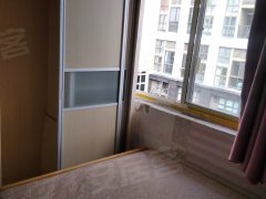上海松江松江新城房间整洁，窗户大，采光好，通风效果佳出租房源真实图片