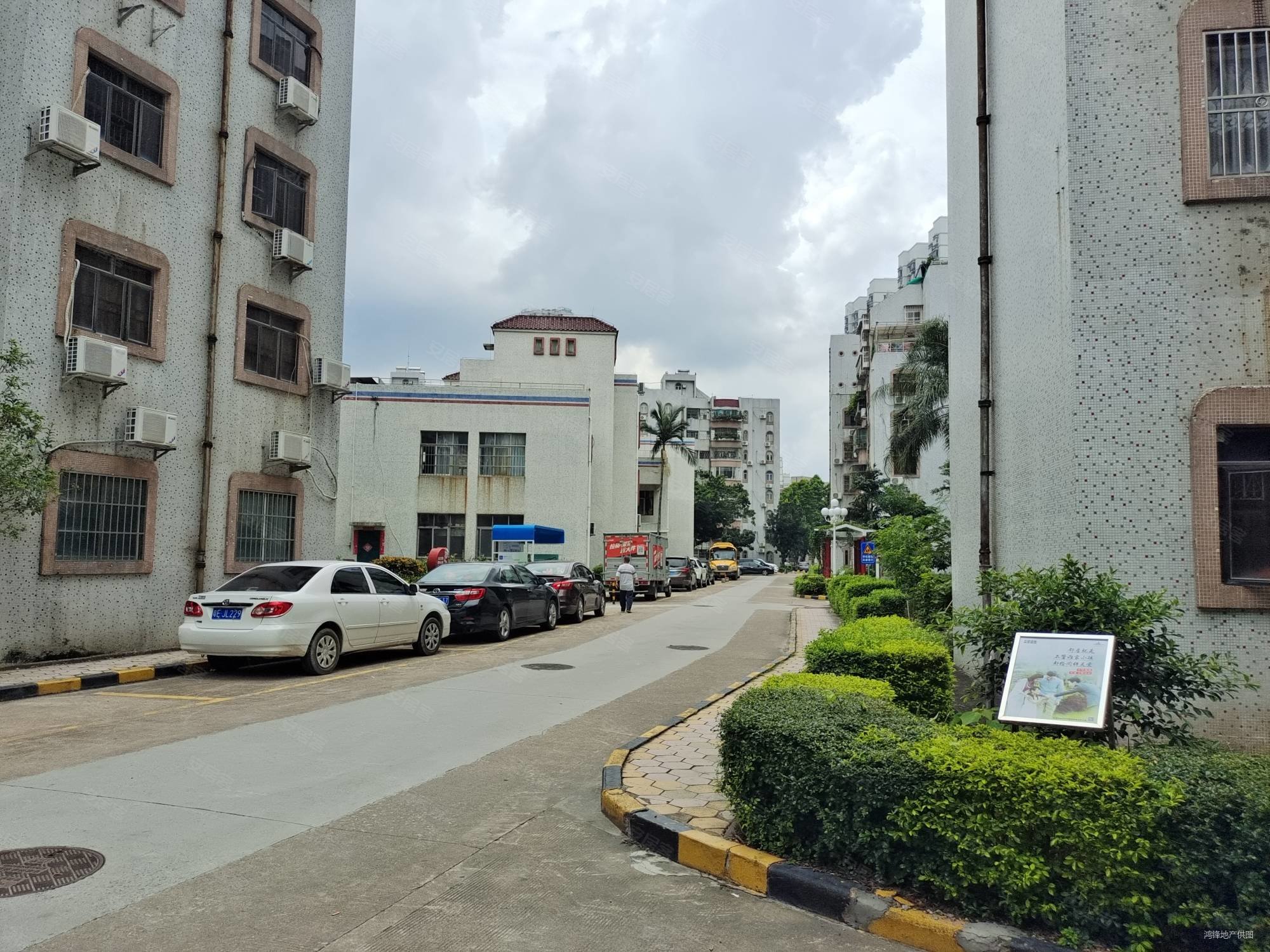 鸿景花园东南向3房2卫澳门半岛海景尽收眼底保养如新售190万