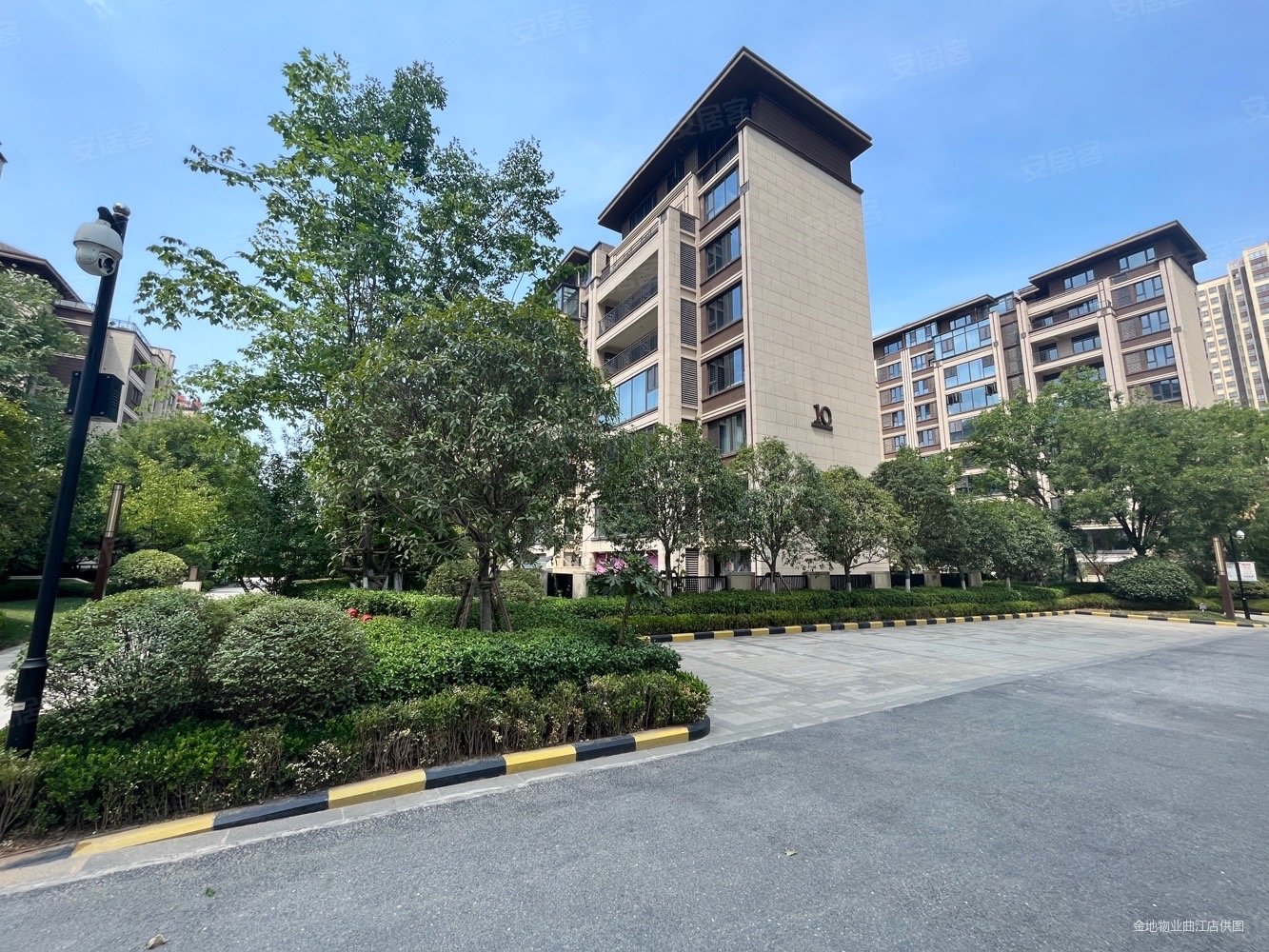 金地湖城大境天锦4室2厅2卫187.15㎡南北799万