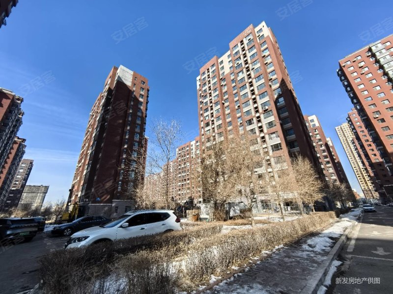 长春房产网>长春二手房>二道二手房>东盛二手房>蔚蓝国际>800_600