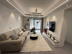 济宁任城绿地国际城新上 带车位 轻奢奶油 儒辰辰悦 中央空调 拎包入住绿地尚龙出租房源真实图片