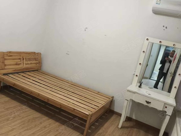 六安金安政务中心安兴正和城安兴正和城，中装2室2厅600包物业附近毛坦厂学校望城岗小学出租房源真实图片