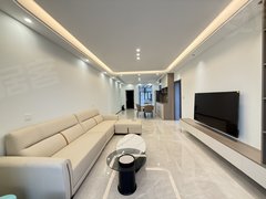 弥勒九号路庆来公园市中心 生活便利 装修新颖 保养好 家具家电齐全 拎包入住出租房源真实图片