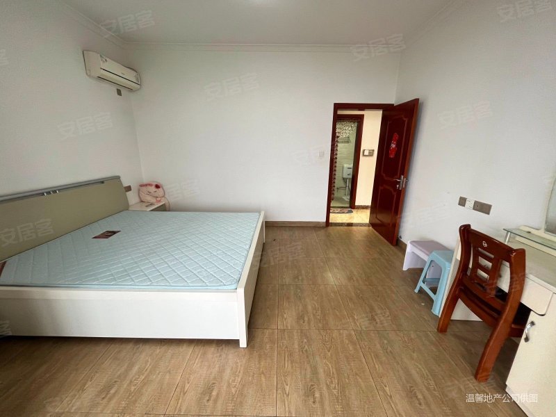 城中心电梯套三 精装拎包入住 送全套家具家电,宏馨尚苑二手房,59.