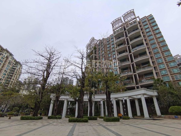 深圳福田香蜜湖香域中央花园香蜜公园装修景观好,家私齐全看公园全景