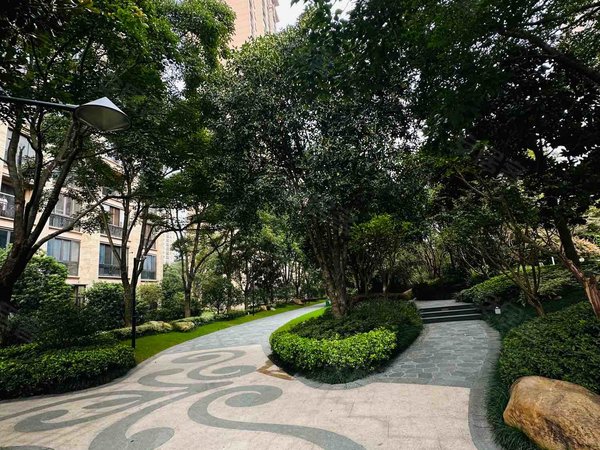 上海闵行春申上海星河湾(二期)自带家具的福音 基本一天未住新房保养