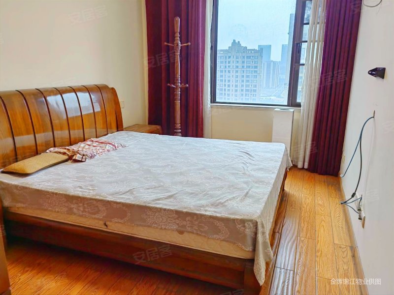 金辉融城花园精装五房两卫双地铁靠繁花万达火车站