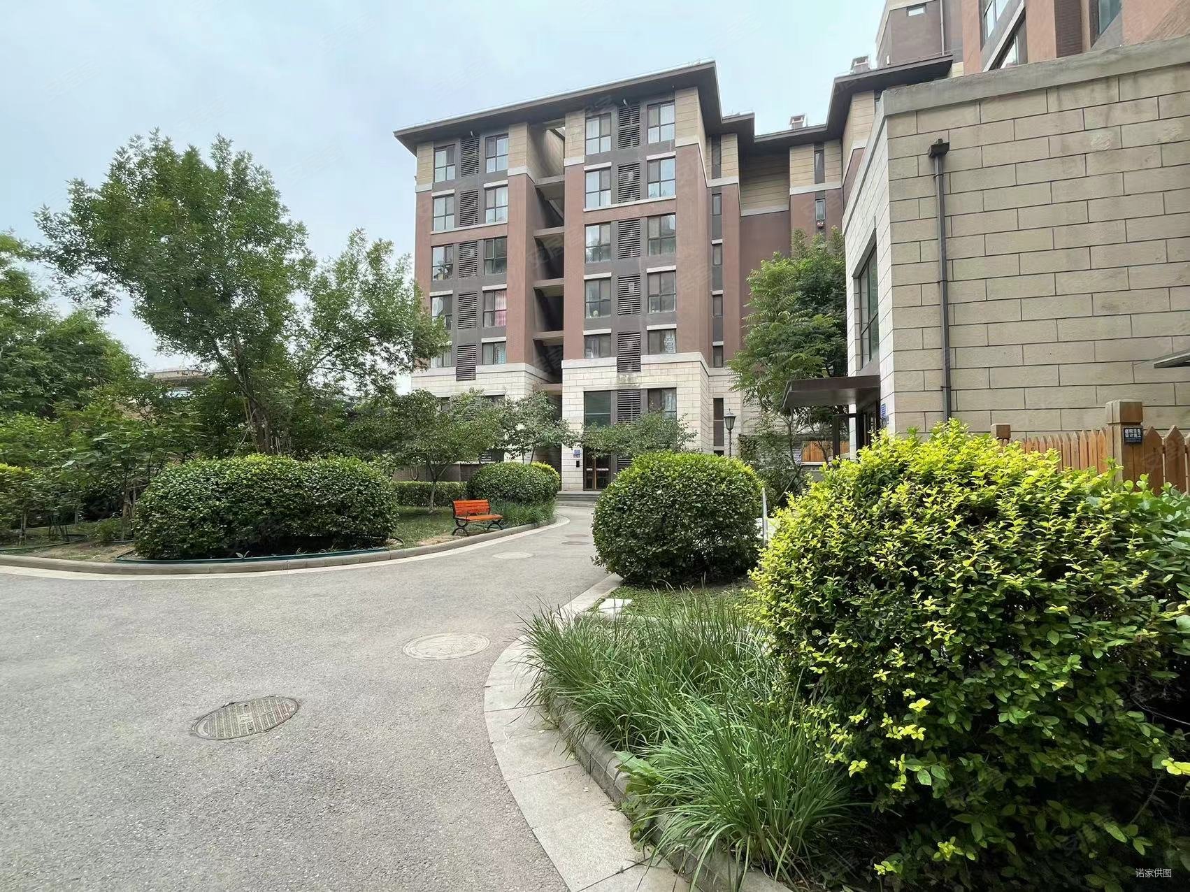 东丽湖万科城碧溪苑低密宜居精装好房双卫生间满五