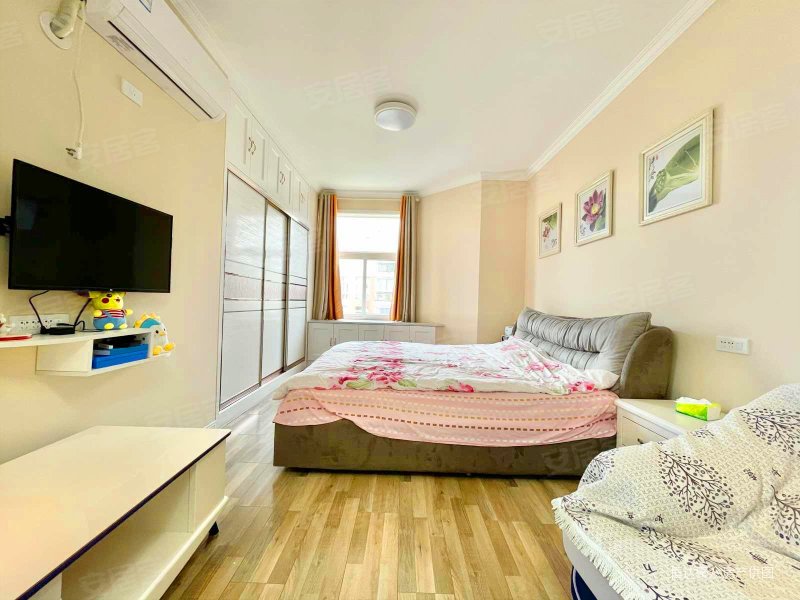 佳和馨居高楼层采光充足精装修商业配套成熟正规商品房