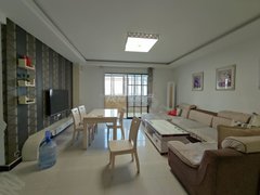 安康汉滨万达广场高新现代城，精美装修4室，拎包入住，出租出租房源真实图片
