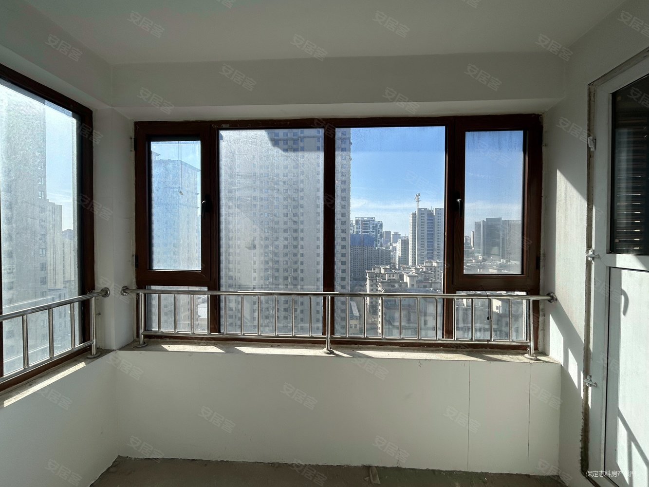 城市印象2室2厅1卫90.73㎡南北78万