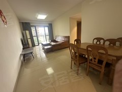 顺德陈村顺联广场地铁七号线陈村站荔园新天地南向南花园,三房两厅两卫家具齐全出租房源真实图片