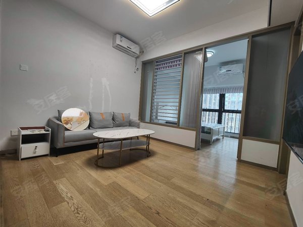 深圳宝安流塘流塘阳光(商住楼)精装修 流塘地铁口 2 房 全新家具出租