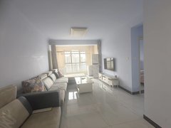 临沂兰山金雀山路鲁商金悦城，精装三室，家具家电齐全，拎包入住，随时看房出租房源真实图片