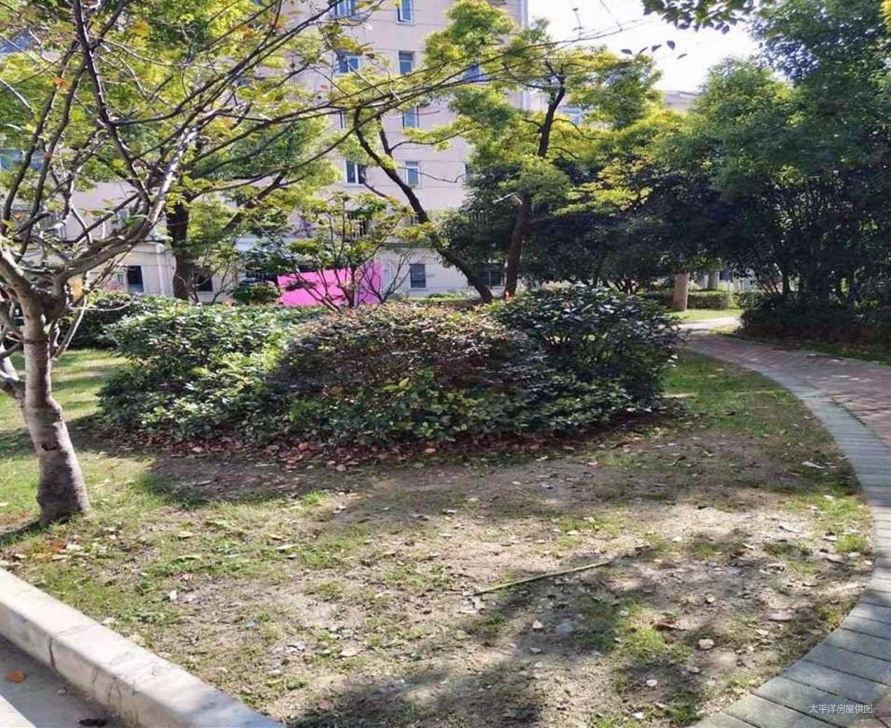 崮山小区四街坊