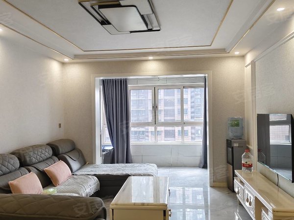 凉山西昌西客站泸川苑西部新城，电梯套三，装修温馨，带家具家电，可短租，可半年付出租房源真实图片