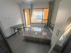 银川金凤亲水北街天山国府壹号 主卧独卫独阳 近览山公园 可月付短租无中介出租房源真实图片