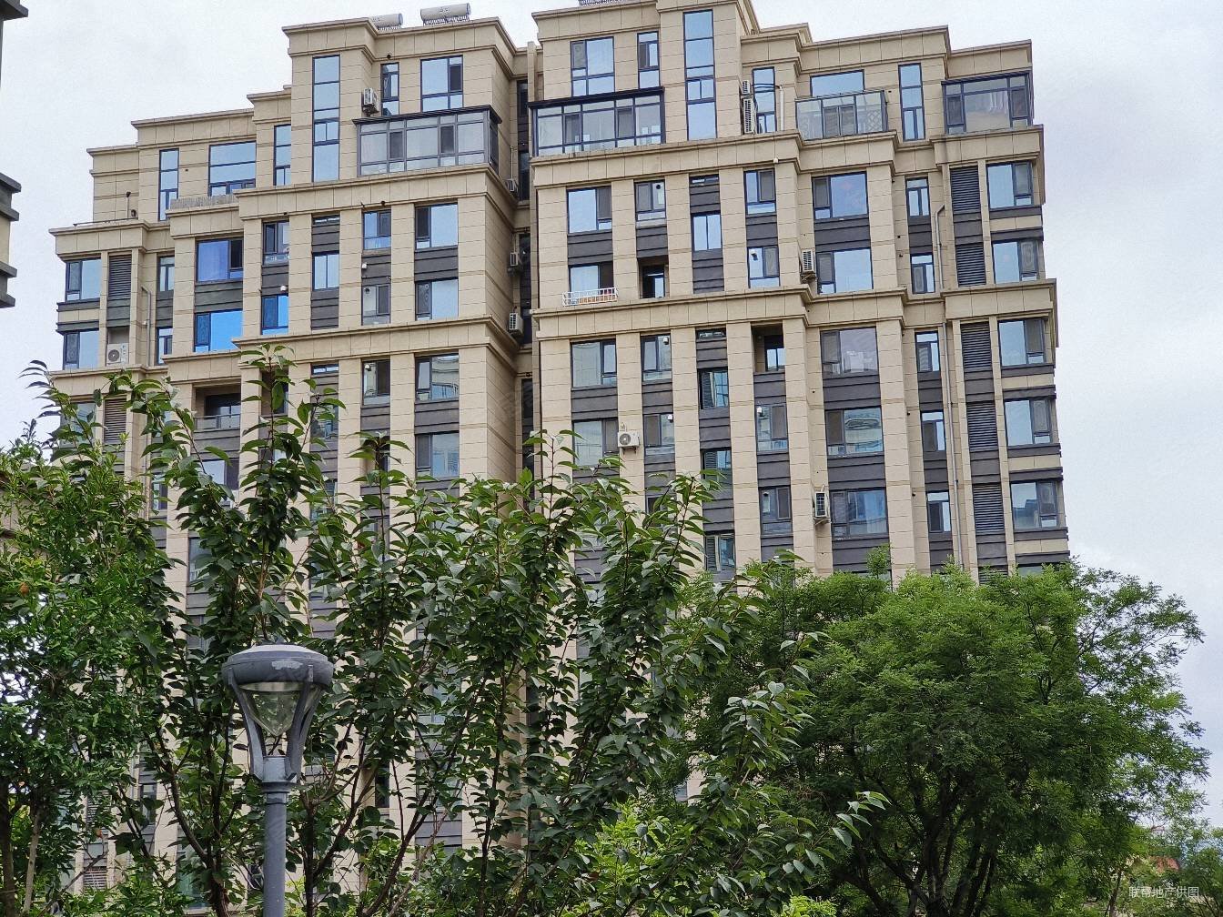 威高花园钦和苑221232号