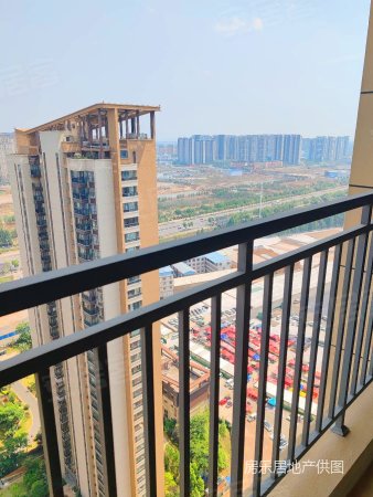 蓝光水岸公园三房两卫,东南端户