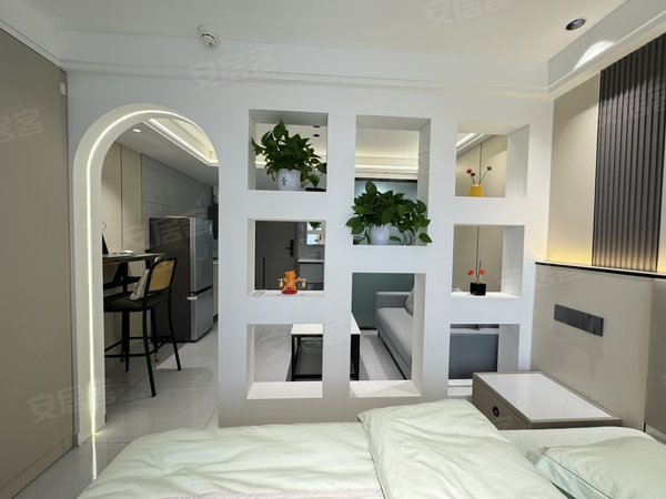 金华东阳东阳江北湖莲西街270号楼山口 麻车 西范 夜市附近 高层一室一厅 智能投影 多种户型出租房源真实图片