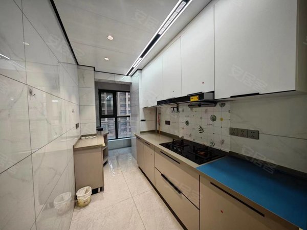 洛阳瀍河瀍河周边恒大绿洲(天第)自家房，恒大绿洲地铁口，因去外地急急急租！价格好商量押一付一出租房源真实图片