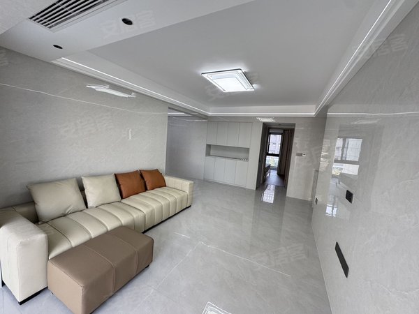 福州长乐吴航中发首府一期永荣广场旁  中发首府一期 ins风超精装三房