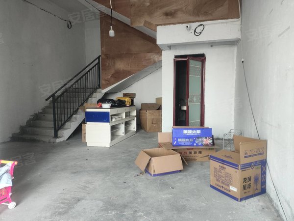金华东阳东阳江北瀚江府(商住楼)瀚江府一楼上下两层105平商铺出租 可