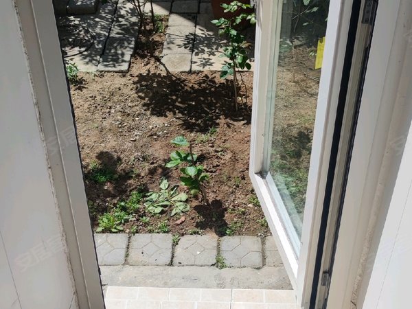 青岛崂山沙子口外贸度假村外贸度假村 1室1厅1卫出租房源真实图片