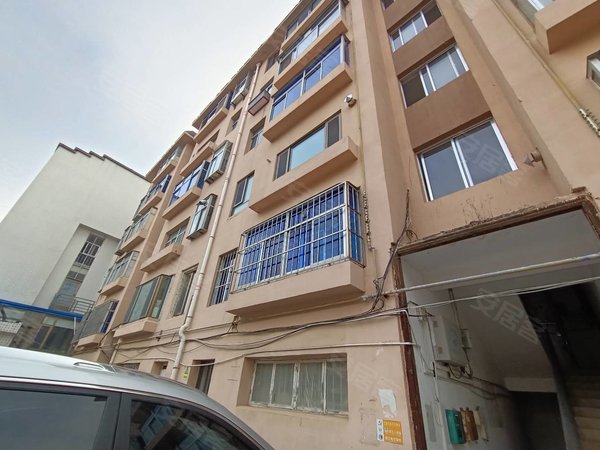 威海乳山市市区黄山小区市医院老车站附近精装1楼全新家电出租房源