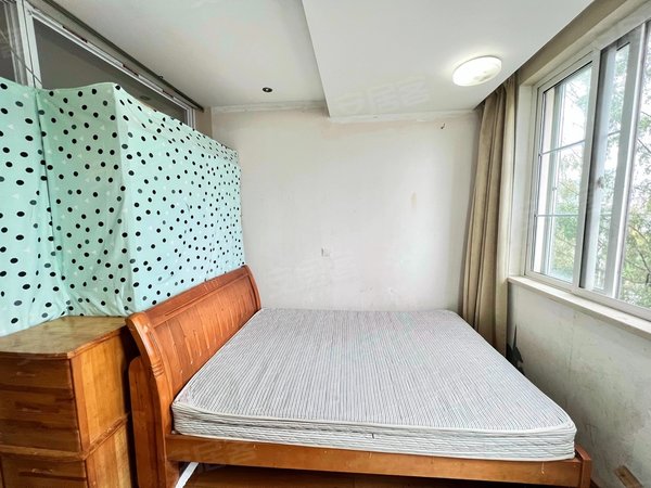 苏州相城元和新尚商业广场派克公寓新尚商业广场派克公寓一房 靠近