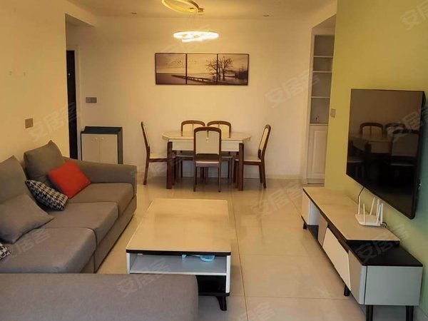 重庆大足大足城区泽京香溪樾香溪樾精装两室家具家电齐全 采光好 安静